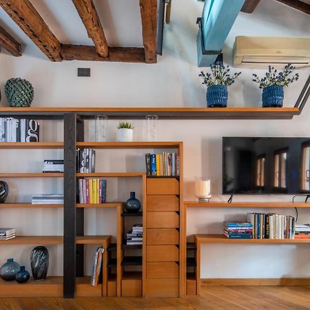 البندقية Grand Canal Design Apartment المظهر الخارجي الصورة